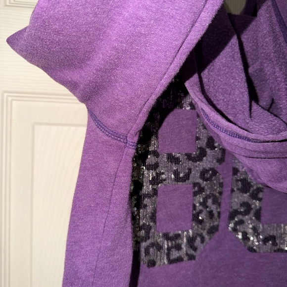 PINK Leopard 86 sequin hoodie - Picture 6 of 8